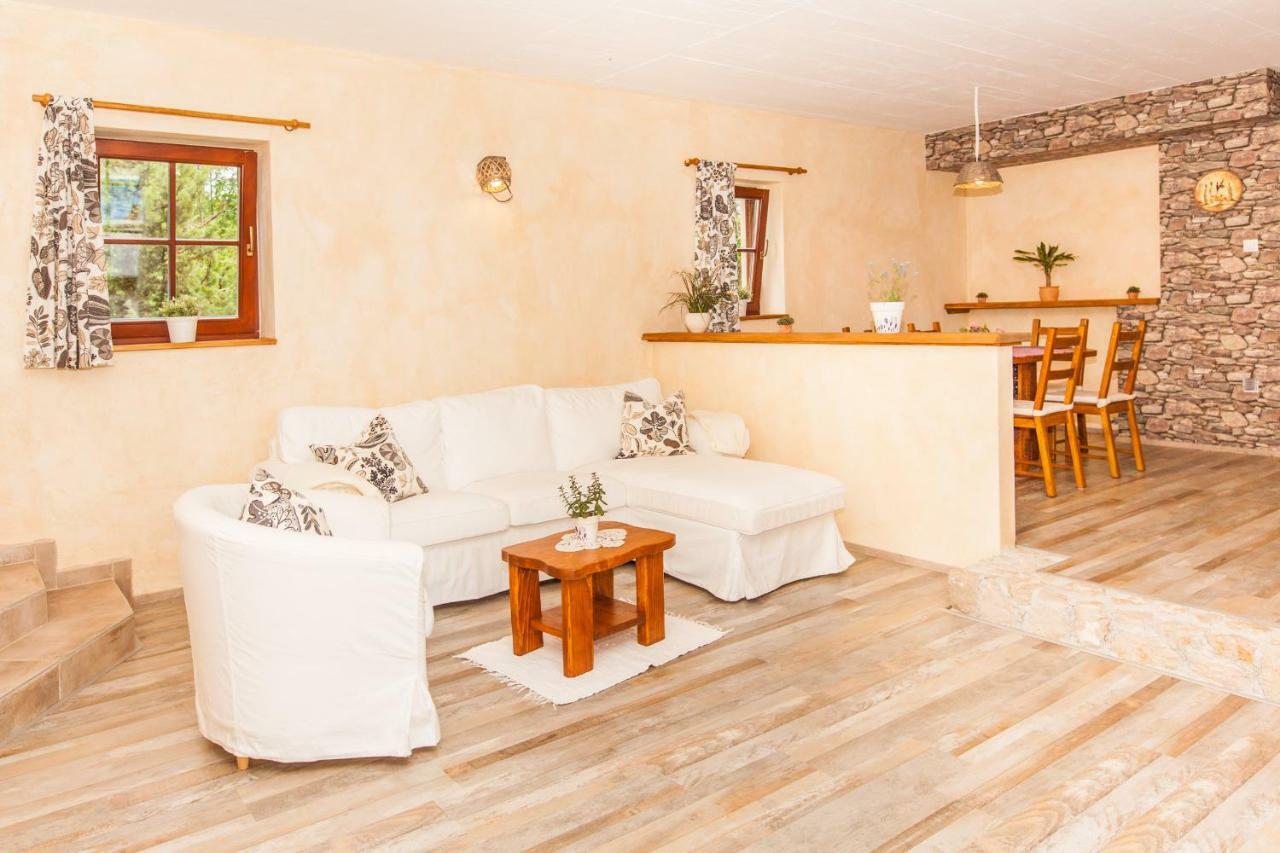 Villa Nabucco Kras Экстерьер фото
